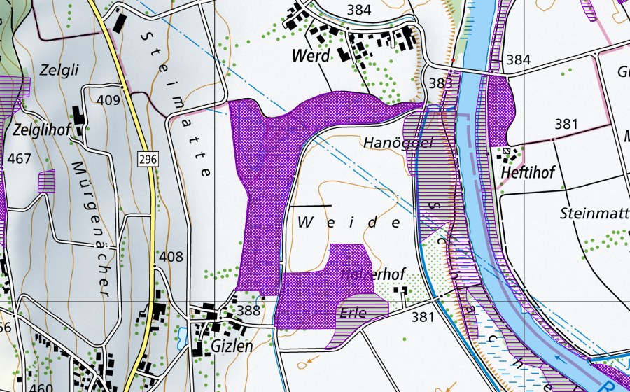 swisstopo national map showing the protected perimeter of Halbmond (Amphibian spawning site)