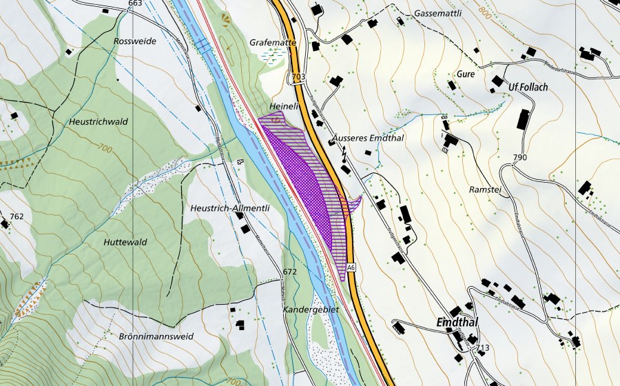 swisstopo national map showing the protected perimeter of Sumpf unterh. Station Heustrich (Amphibian spawning site)