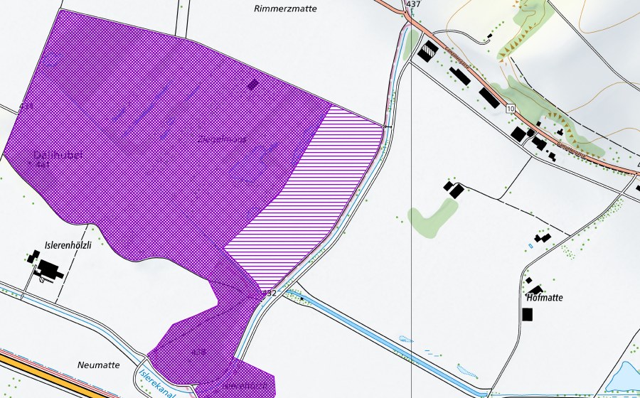 swisstopo national map showing the protected perimeter of Ziegelmoos - Islerendüne (Amphibian spawning site)