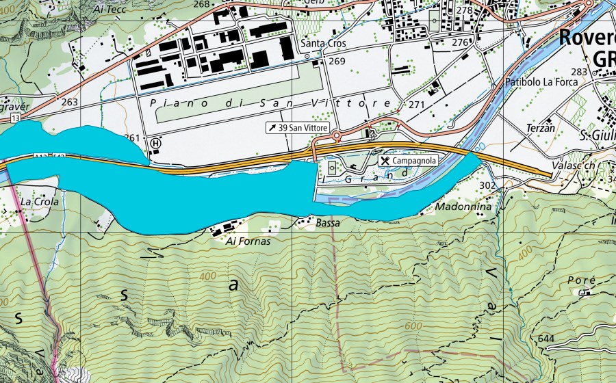 swisstopo national map showing the protected perimeter of Ai Fornas (Floodplain)