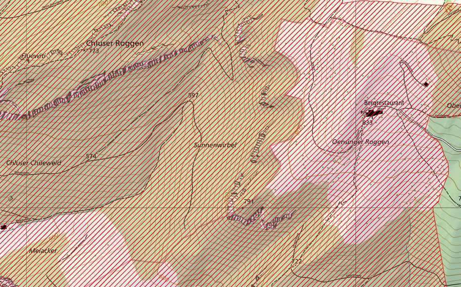 Landeskarte swisstopo mit dem Schutzperimeter von Ravellenflue und Chluser Roggen (BLN-Landschaft)