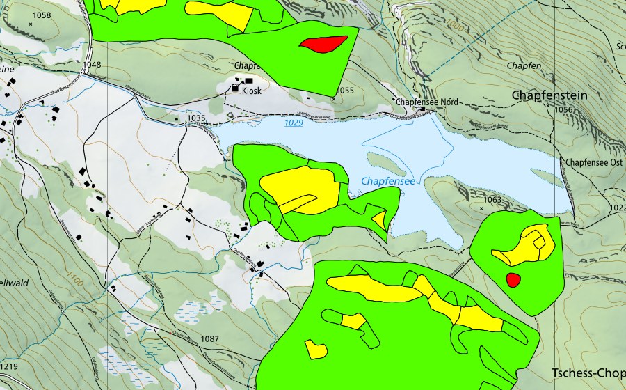 swisstopo national map showing the protected perimeter of Chapfensee (Raised bog)