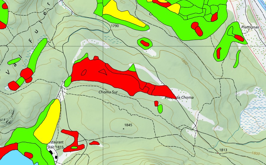 Carte nationale swisstopo avec le périmètre protégé de Choma Sur (Haut-marais)