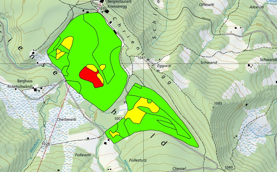 swisstopo national map showing the protected perimeter of Furenmoos bei der Krienseregg (Raised bog)