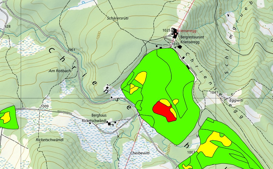 swisstopo national map showing the protected perimeter of Furenmoos bei der Krienseregg (Raised bog)