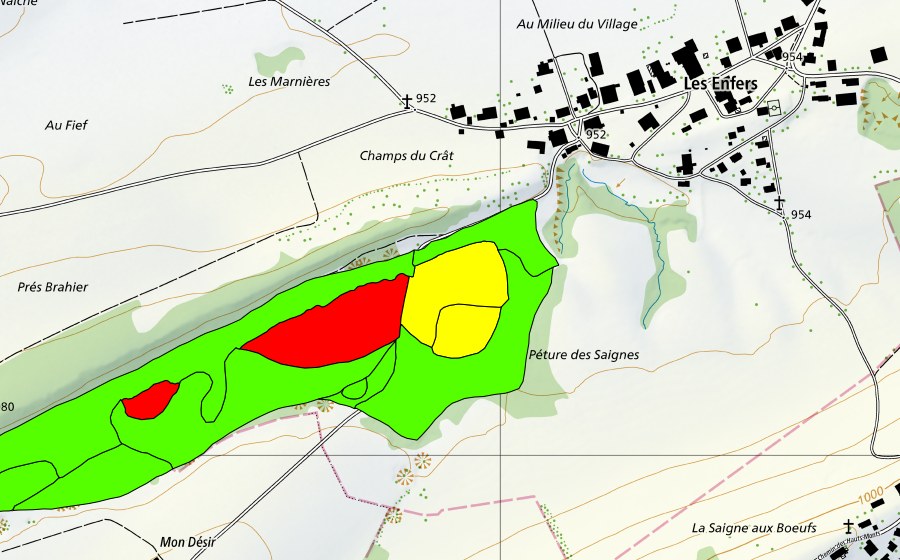swisstopo national map showing the protected perimeter of La Tourbière des Enfers (Raised bog)