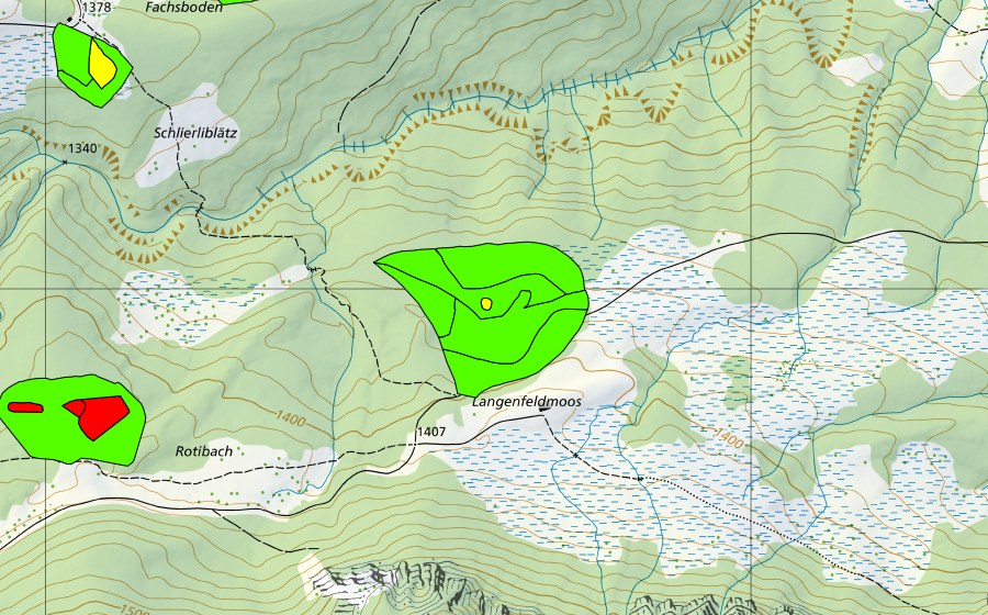 swisstopo national map showing the protected perimeter of Längenfeldmoos (Raised bog)