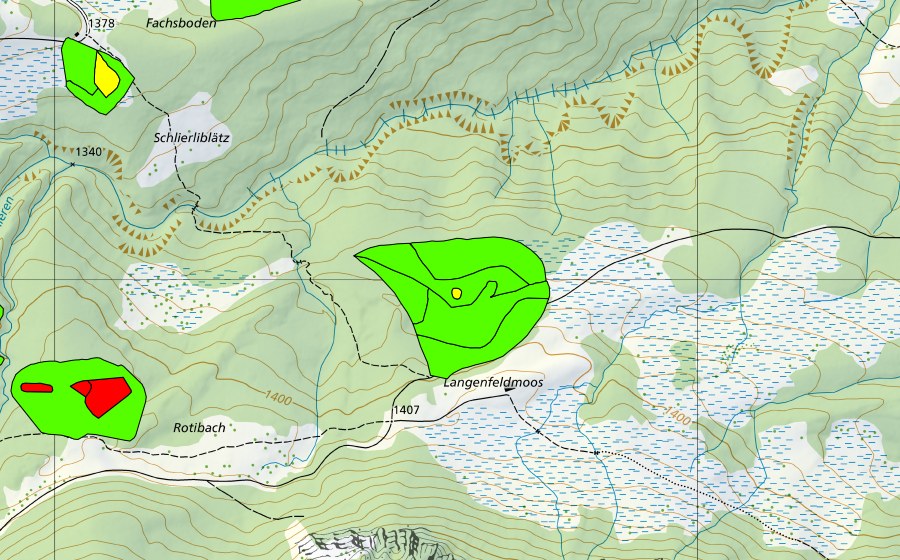 Landeskarte swisstopo mit dem Schutzperimeter von Längenfeldmoos (Hochmoor)
