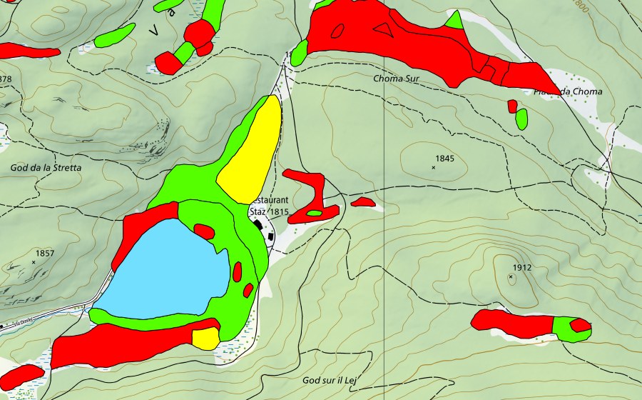 swisstopo national map showing the protected perimeter of Lej da Staz (Raised bog)