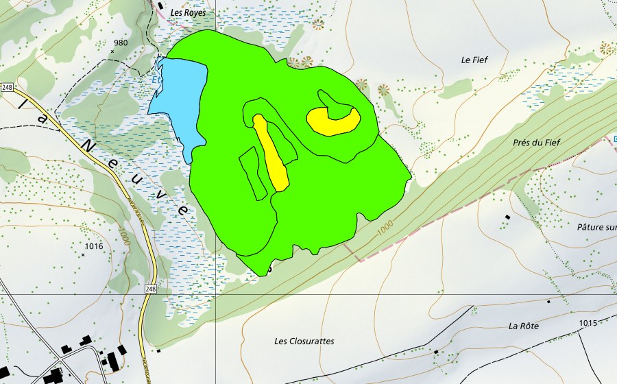 swisstopo national map showing the protected perimeter of Les Royes (Raised bog)
