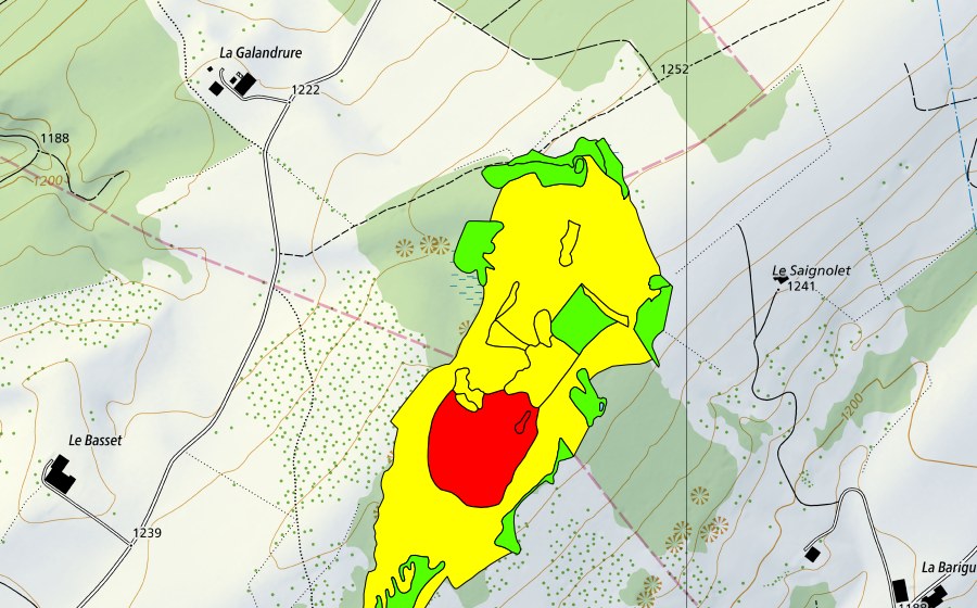 Carte nationale swisstopo avec le périmètre protégé de Les Saignolis (Haut-marais)