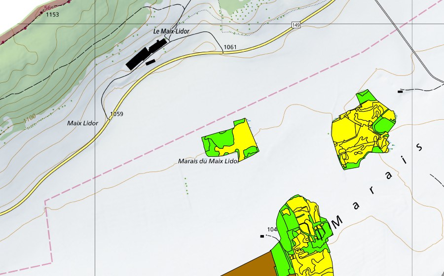 swisstopo national map showing the protected perimeter of Marais de la Châtagne (Raised bog)