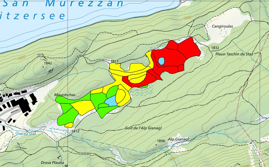 Landeskarte swisstopo mit dem Schutzperimeter von Mauntschas (Hochmoor)