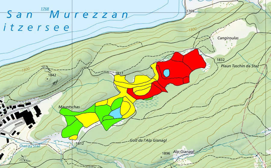 Carte nationale swisstopo avec le périmètre protégé de Mauntschas (Haut-marais)