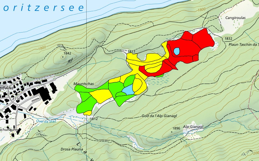 swisstopo national map showing the protected perimeter of Mauntschas (Raised bog)