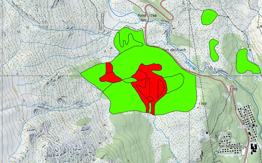 swisstopo national map showing the protected perimeter of Pian Casuleta (Raised bog)