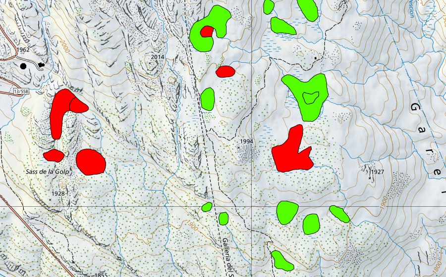 Landeskarte swisstopo mit dem Schutzperimeter von Sass de la Golp (Lucomagno) (Hochmoor)