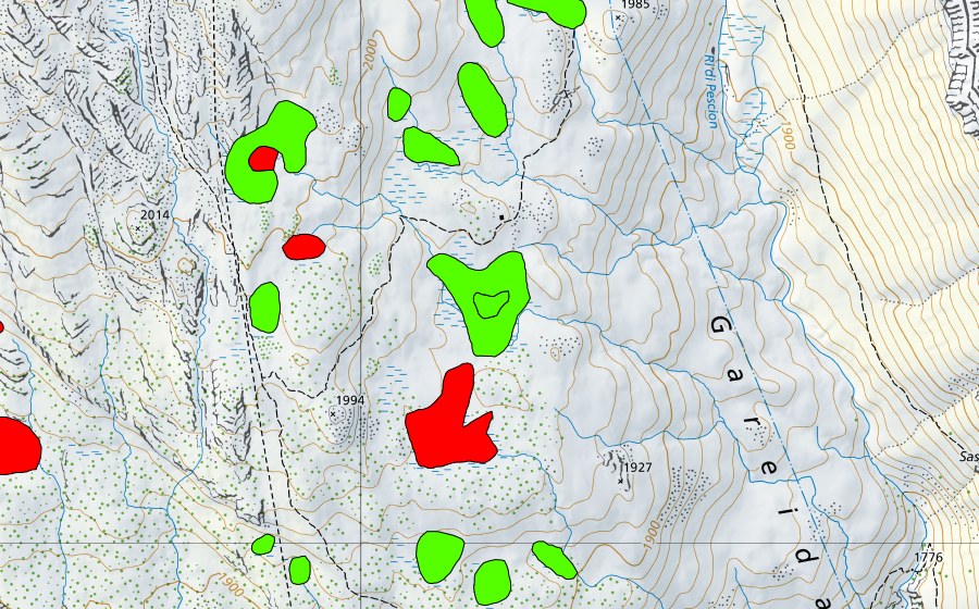 swisstopo national map showing the protected perimeter of Sass de la Golp (Lucomagno) (Raised bog)