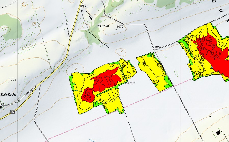 Carte nationale swisstopo avec le périmètre protégé de Tourbières du Cachot (Le Marais/Marais Rouge) (Haut-marais)