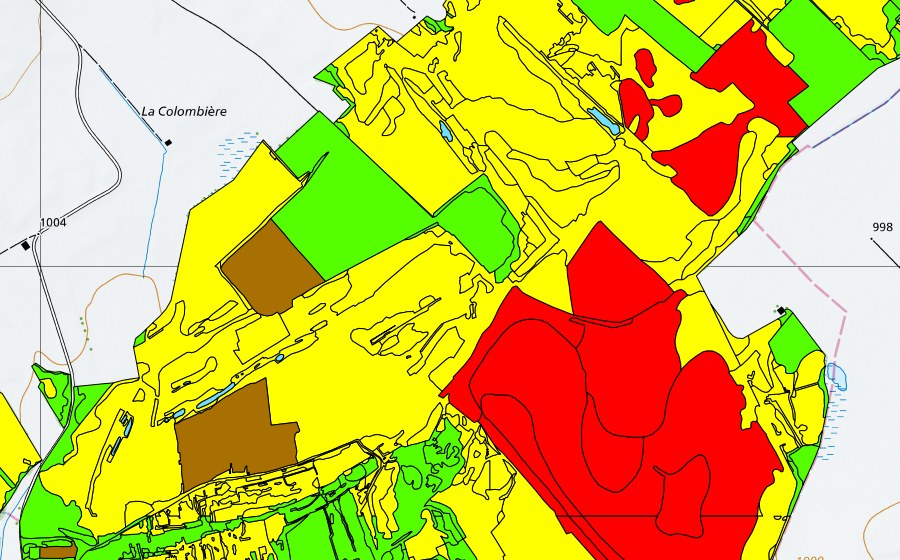 Carte nationale swisstopo avec le périmètre protégé de Vallée des Ponts-de-Martel (Bois des Lattes/Marais Rouge) (Haut-marais)