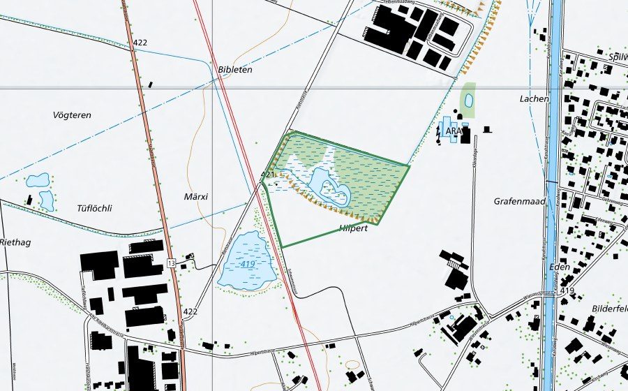 Landeskarte swisstopo mit dem Schutzperimeter von Hilpert (Naturschutzgebiet)