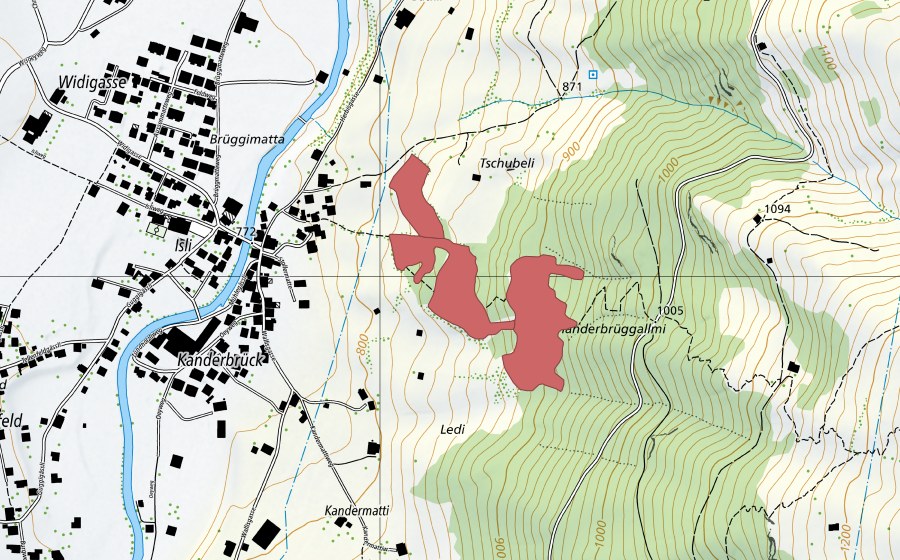 Carte nationale swisstopo avec le périmètre protégé de Chanderbrüggallmi (Prairie sèche)