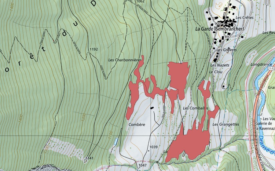 Carte nationale swisstopo avec le périmètre protégé de Combère (Prairie sèche)