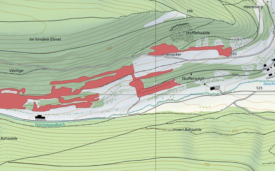 Carte nationale swisstopo avec le périmètre protégé de Dostental (Prairie sèche)