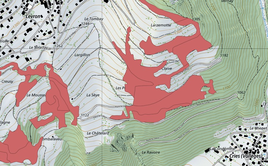 swisstopo national map showing the protected perimeter of Levron (Dry meadow)