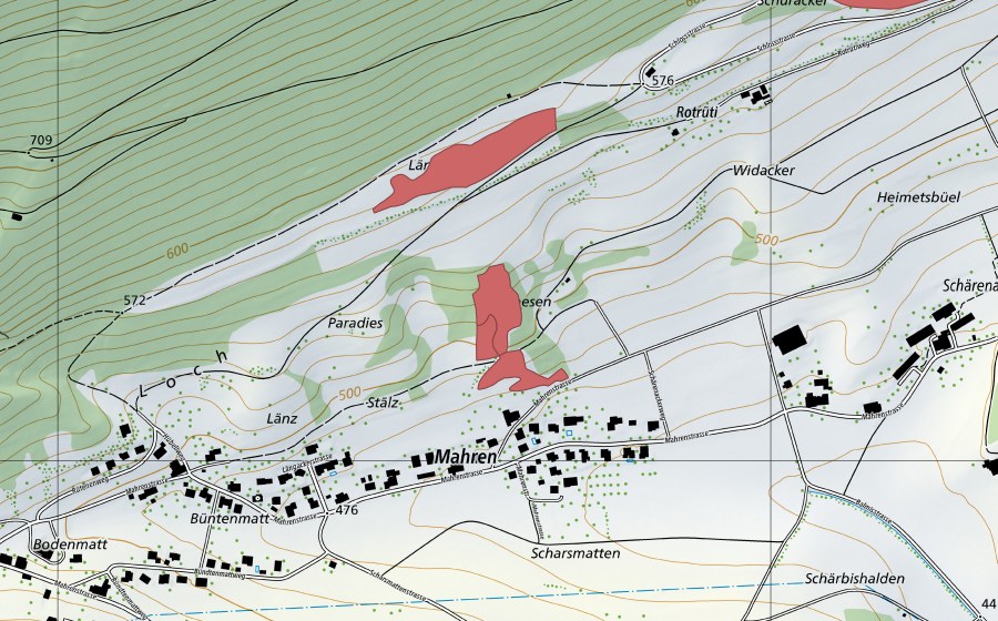 Carte nationale swisstopo avec le périmètre protégé de Mahren (Prairie sèche)