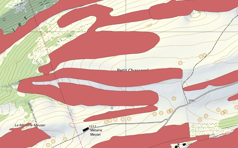 Carte nationale swisstopo avec le périmètre protégé de Petit Chasseral (Prairie sèche)