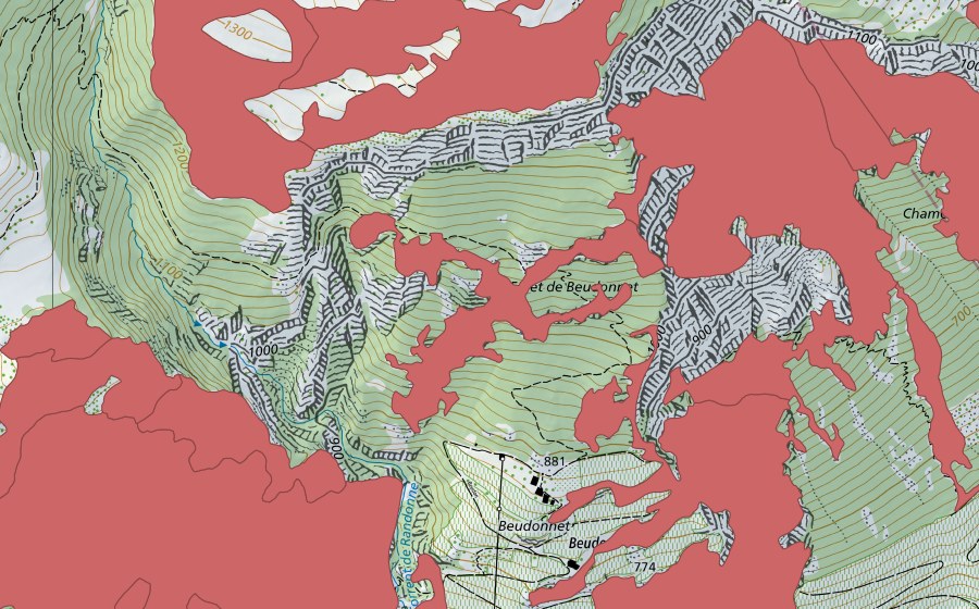 Carte nationale swisstopo avec le périmètre protégé de Planches de Mazembroz (Prairie sèche)