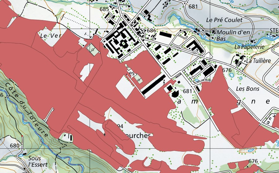 Carte nationale swisstopo avec le périmètre protégé de Sur Champagne (Prairie sèche)