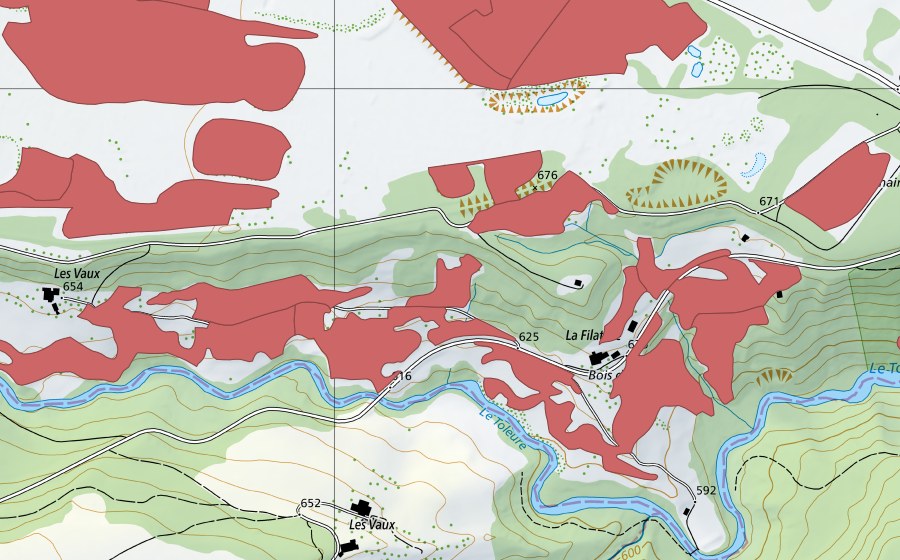 Carte nationale swisstopo avec le périmètre protégé de Sur Champagne (Prairie sèche)